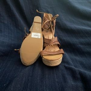 Wedge tan women’s size 10 heels